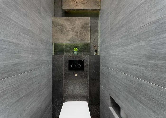 Komorowskiego Riverside By Bookinghost