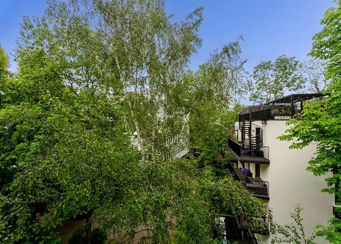 Apartment Komorowskiego Riverside By Bookinghost