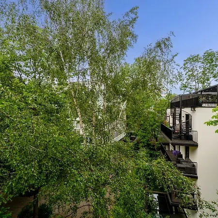 Apartament Komorowskiego Riverside By Bookinghost